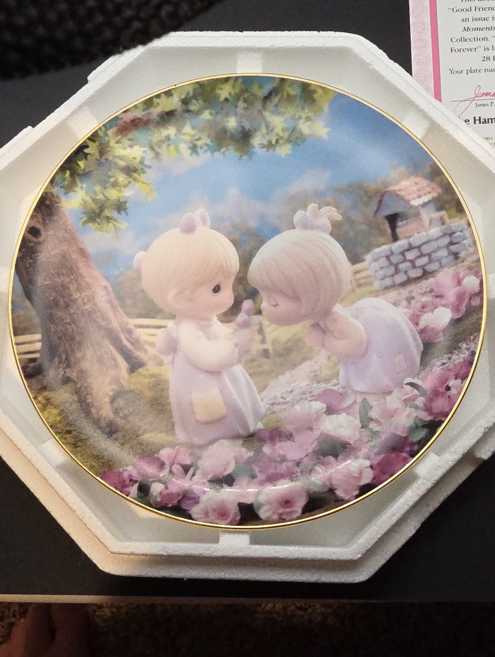 The Hamilton Collection Precious Moments "Good Friends Are Forever" Plate